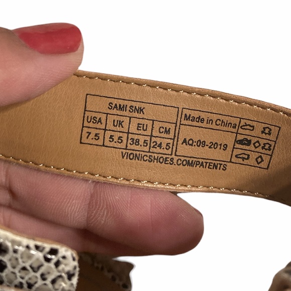 Vionic Sami Caged Block Sandals Heels Size 7.5 - Picture 6 of 7